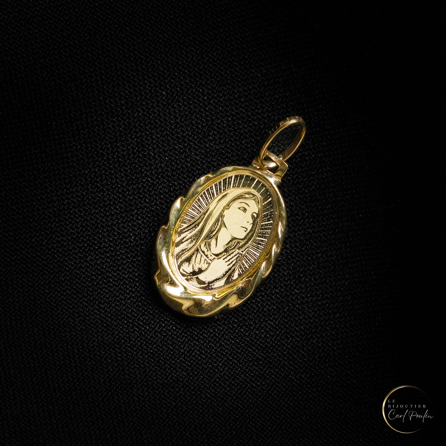 Pendentif P85