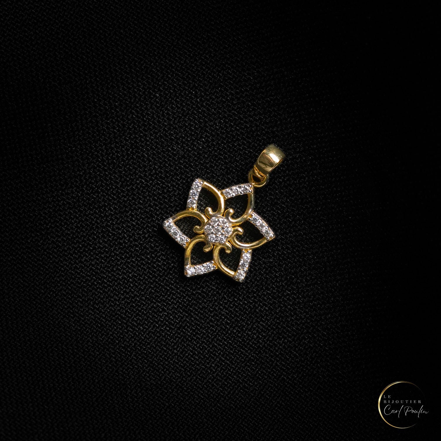 Pendentif P158